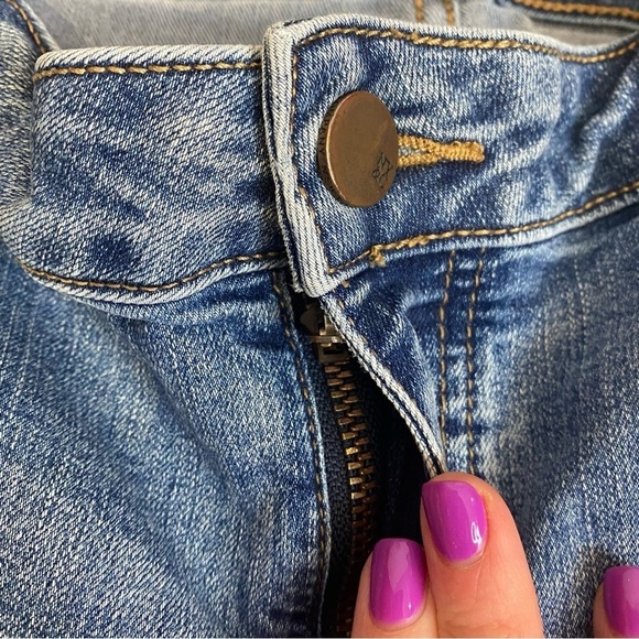 Soho New York & Company Womens Denim Bermudas 8 - Picture 2 of 4